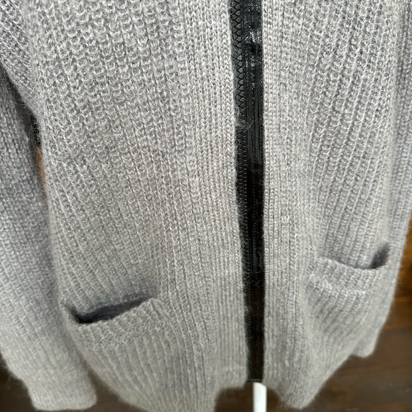 Sandro paris gray cardigan size large - Picture 8 of 9